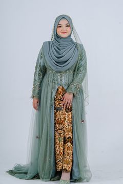 Kebaya Emerald Inayah