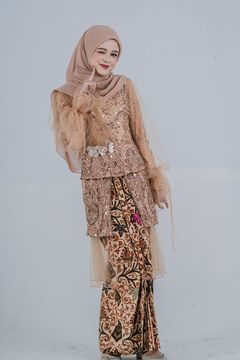 Kebaya Goldia