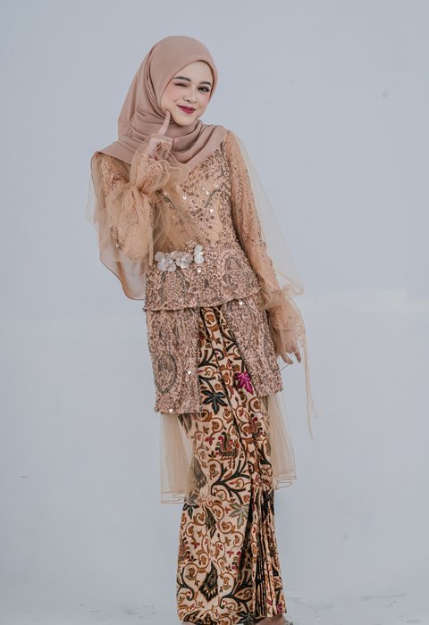 Kebaya Goldia