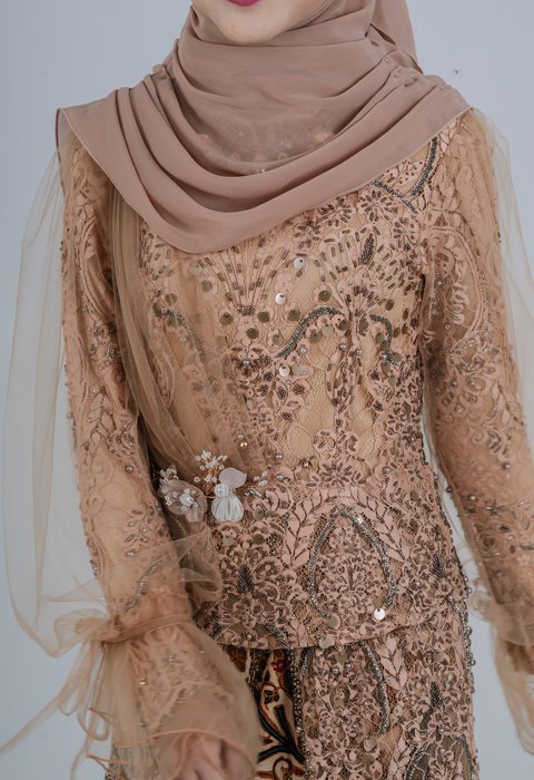 Kebaya Goldia