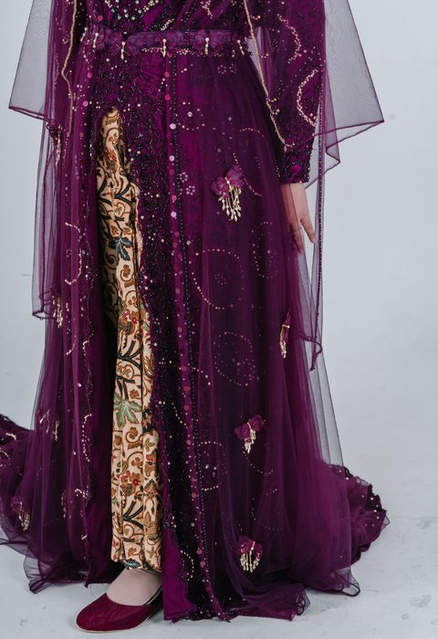 Kebaya Burdgundy
