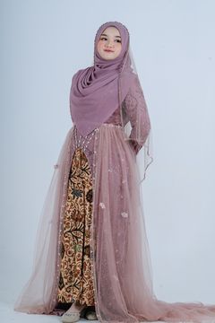 Kebaya Demova