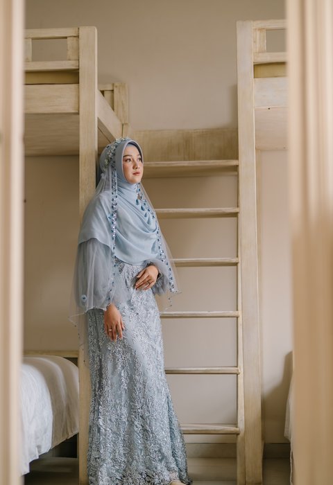 Dress Biru Lengan Balon