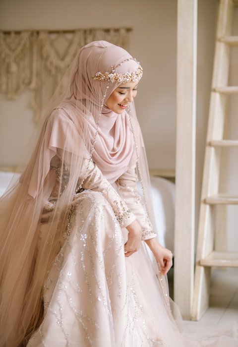 Dress Cream Turkish