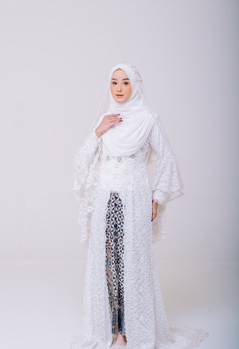 Kebaya BW Lengan Terompet