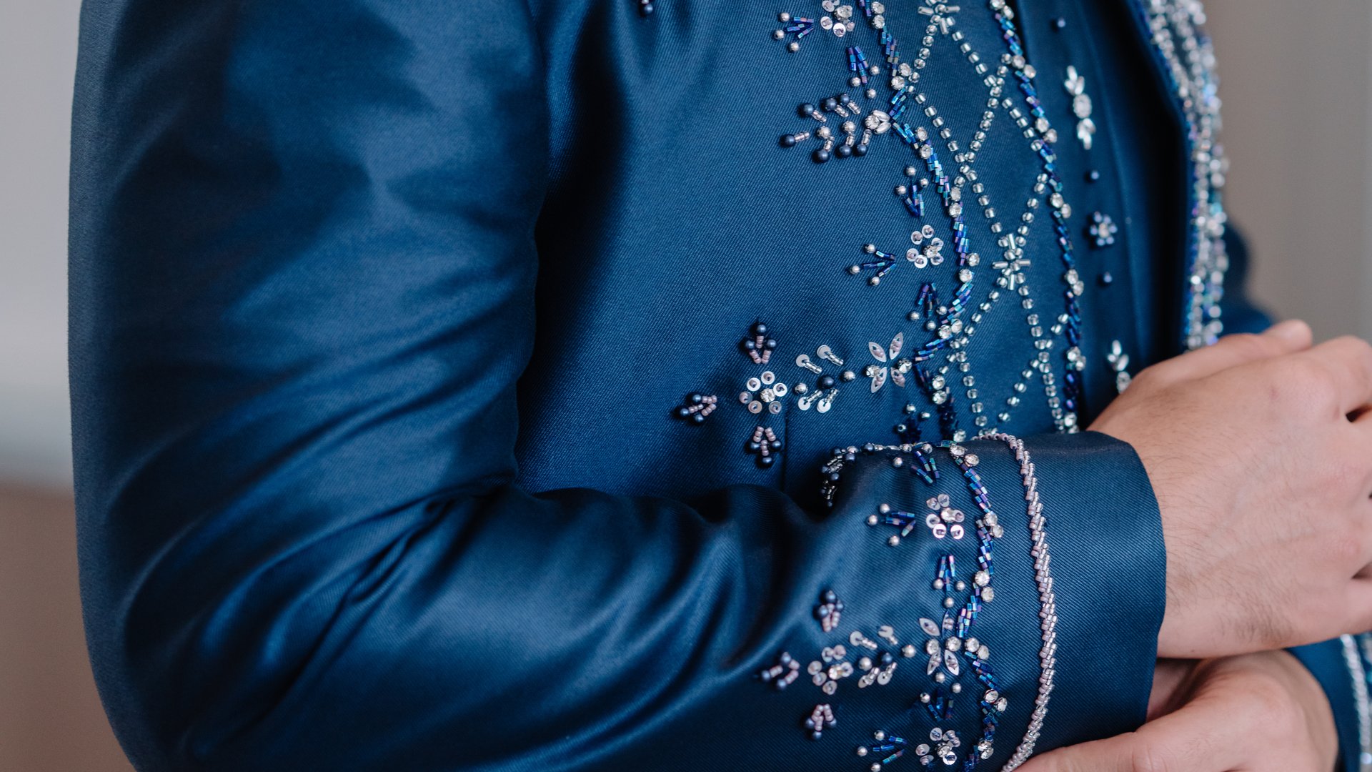 Koleksi Busana Mempelai Pria Terbaik